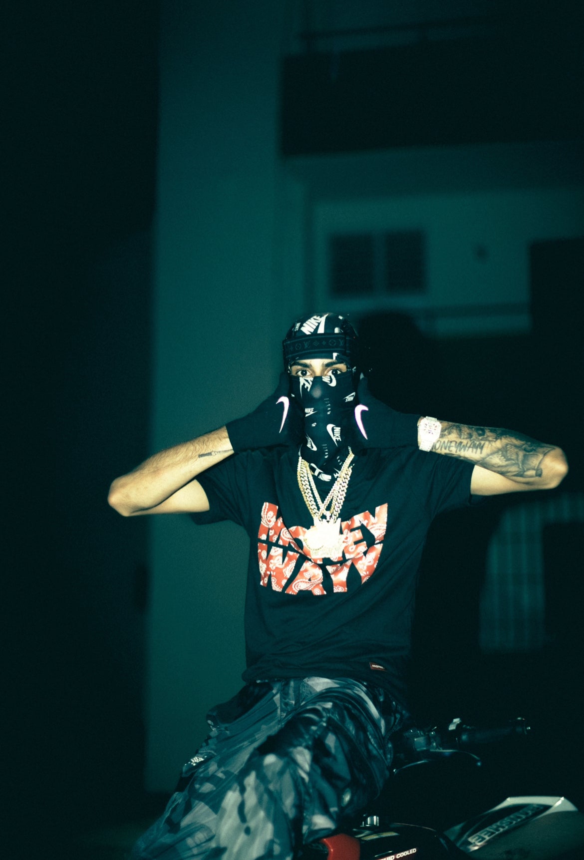 “MONEY WAYY” BLACK T